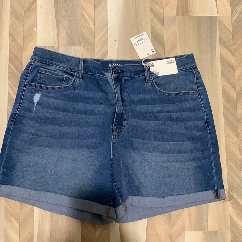Women’s midi jean shorts ana brand NWT